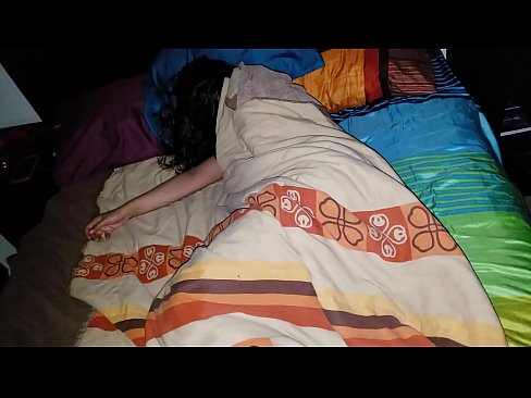 ❤️ Stepson berating rẹ odo stepmother nigba ti o sun. ️❌ ni onihoho% yo.porn-mate.ru%