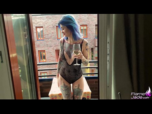 ❤️ Ọdọmọbinrin ti o tobi pupọ ti o mu pẹlu ikun ati aibikita ni itara labẹ Ọrun Ṣii ️❌ ni onihoho% yo.porn-mate.ru%
